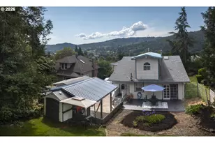 1327 SE Main St, Roseburg, OR 97470 - Photo 34
