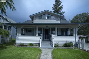 1327 SE Main St, Roseburg, OR 97470 - Photo 2