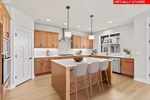 8460 SE Orion Ln, Hillsboro, OR 97123 - Photo 4