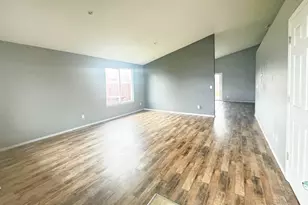 513 Pegasus Ct, Molalla, OR 97038 - Photo 2