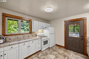 132 Cougar Creek Rd, Oakland, OR 97462 - Photo 24