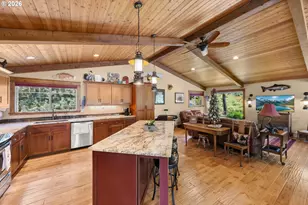 132 Cougar Creek Rd, Oakland, OR 97462 - Photo 10
