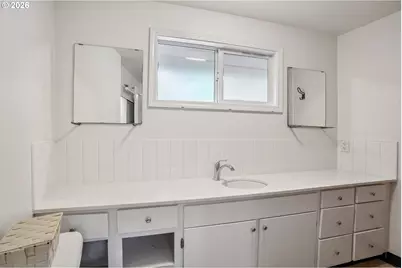 821 SE Bush St, Portland, OR 97202 - Photo 20