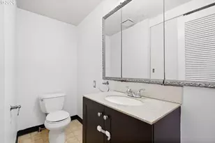 821 SE Bush St, Portland, OR 97202 - Photo 14