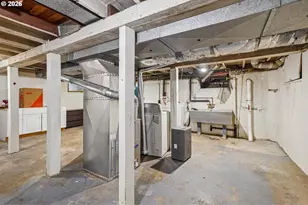 821 SE Bush St, Portland, OR 97202 - Photo 32