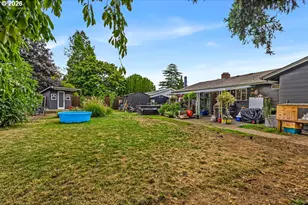 3001 NE Azalea St, Hillsboro, OR 97124 - Photo 10