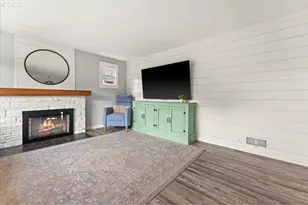 622 SW Utah St, Camas, WA 98607 - Photo 10