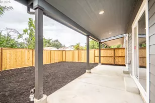 1380 Jacobs Dr, Eugene, OR 97402 - Photo 24