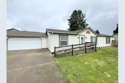 4445 Blueberry Ln NE, Salem, OR 97305 - Photo 36