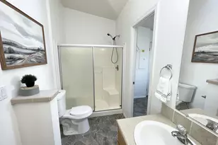 4445 Blueberry Ln NE, Salem, OR 97305 - Photo 26