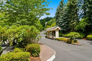 6625 W Burnside Rd, Portland, OR 97210 - Photo 24