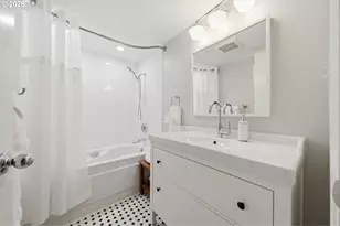 6625 W Burnside Rd, Portland, OR 97210 - Photo 16