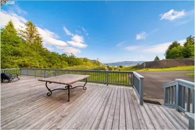 302 Holly Ave, Garibaldi, OR 97118 - Photo 6