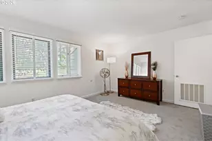8552 SW Brightfield Cir, Portland, OR 97223 - Photo 18