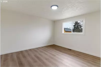 2440 S 2nd St, Lebanon, OR 97355 - Photo 22