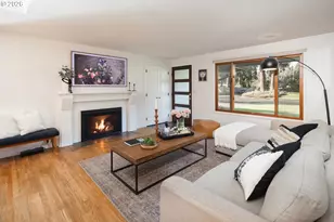 19176 Benfield Ave, Lake Oswego, OR 97035 - Photo 6