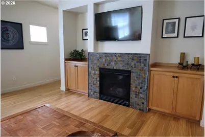 618 NE Garswood Ln, Hillsboro, OR 97006 - Photo 26