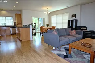 618 NE Garswood Ln, Hillsboro, OR 97006 - Photo 12