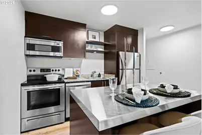 255 SW Harrison St #5C, Portland, OR 97201 - Photo 2