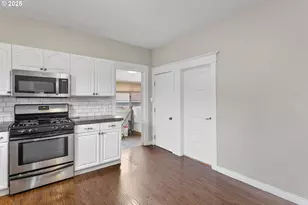 2101 E 33rd St, Vancouver, WA 98663 - Photo 12