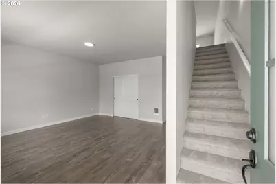 5093 SE Davis Rd, Hillsboro, OR 97123 - Photo 2