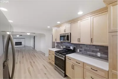 31195 Pirtle Dr, Albany, OR 97321 - Photo 16