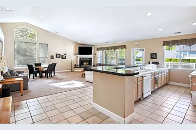 8818 NE 16th Way, Vancouver, WA 98664 - Photo 38