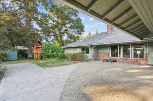 6983 Oakridge Dr, Gladstone, OR 97027 - Photo 42