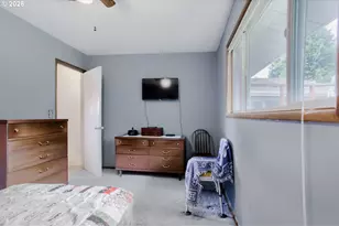 744 SE 170th Dr, Portland, OR 97233 - Photo 18