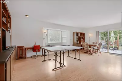 744 SE 170th Dr, Portland, OR 97233 - Photo 12