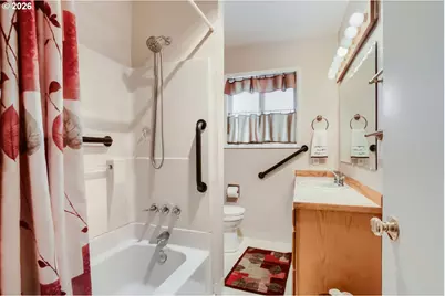 744 SE 170th Dr, Portland, OR 97233 - Photo 20
