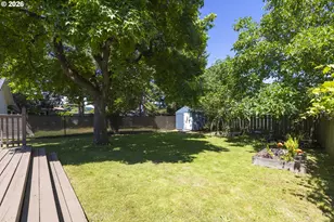 9323 SE Mill St, Portland, OR 97216 - Photo 18