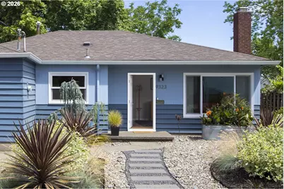 9323 SE Mill St, Portland, OR 97216 - Photo 2