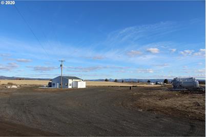7820 NW Madras Hwy, Prineville, OR 97754 - Photo 1