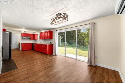 14710 NW 11th Ave, Vancouver, WA 98685 - Photo 8