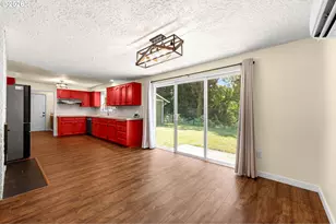 14710 NW 11th Ave, Vancouver, WA 98685 - Photo 8