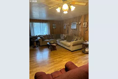 136350 Main St, Crescent, OR 97733 - Photo 14