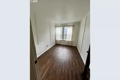 5531 S Kelly Ave, Portland, OR 97239 - Photo 22