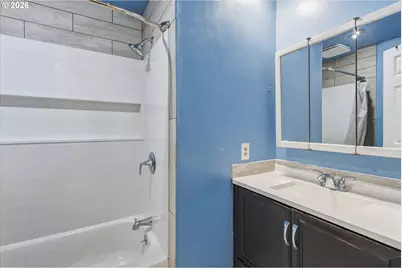 155 N Maple St, Kelso, WA 98626 - Photo 18