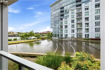 1310 NW Naito Pkwy #104A, Portland, OR 97209 - Photo 30