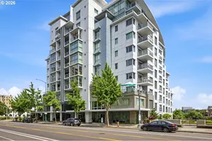 1310 NW Naito Pkwy, Portland, OR 97209 - Photo 38