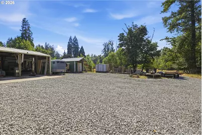 39639 Jasper Lowell Rd, Lowell, OR 97452 - Photo 40
