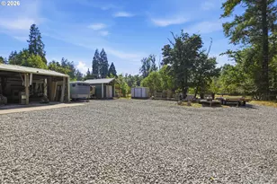 39639 Jasper Lowell Rd, Lowell, OR 97452 - Photo 40