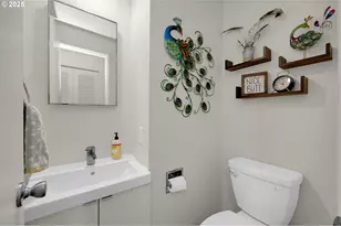 143 Treehill Loop, Eugene, OR 97405 - Photo 18