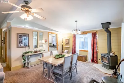 3550 Juniper St, Sweet Home, OR 97386 - Photo 16