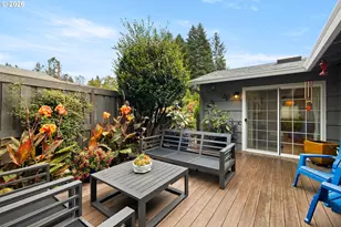 18004 Belmore Ct, Lake Oswego, OR 97035 - Photo 28