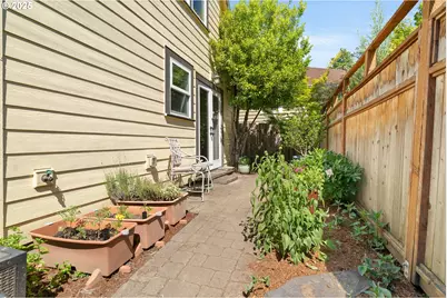 2406 SE 30th Ave, Portland, OR 97214 - Photo 38