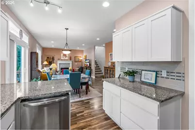 29800 Riverview Dr, Rainier, OR 97048 - Photo 12