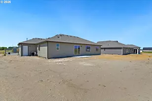 219 SW Sparrow St, Boardman, OR 97818 - Photo 6