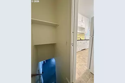 2202 NE Everett St, Portland, OR 97232 - Photo 18